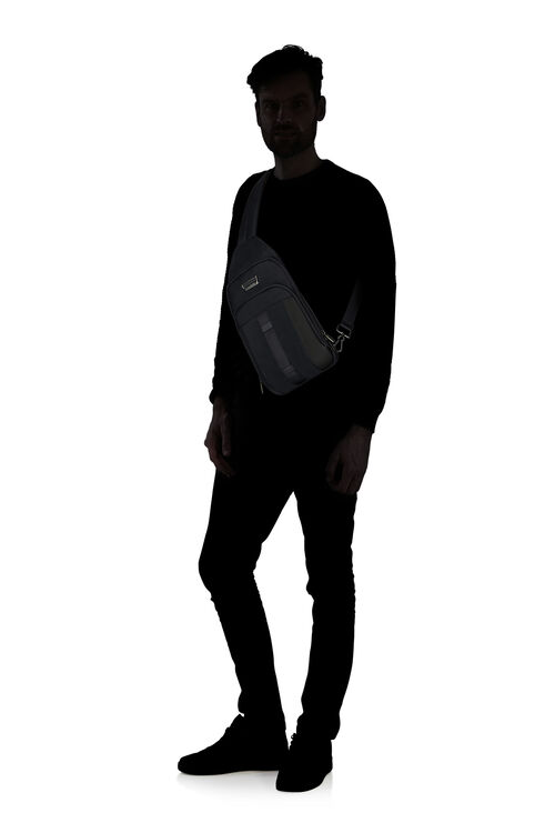 URBAN-EYE DLX 斜肩包