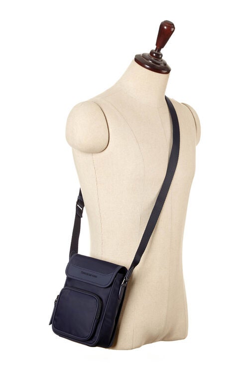 NOBERT 迷你斜背包