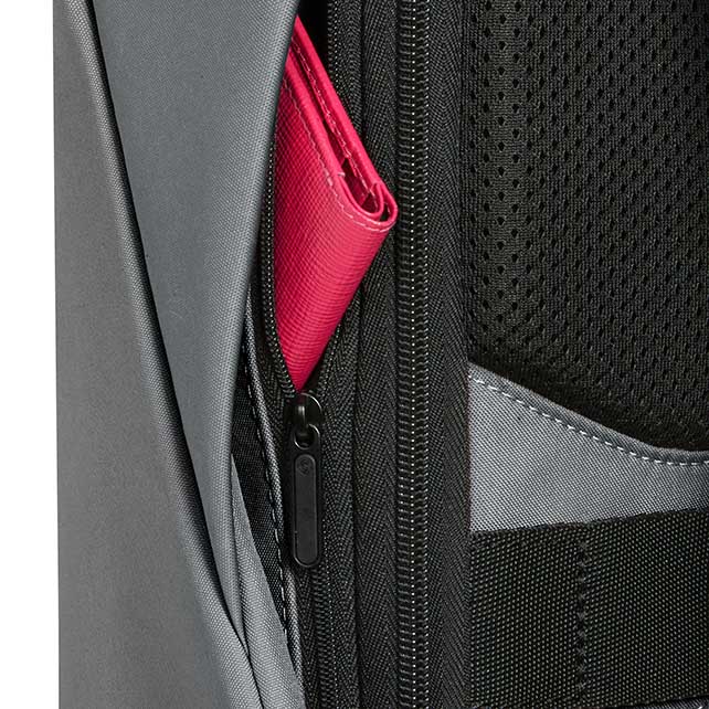 SECURIPAK 2 15.6吋筆電後背包