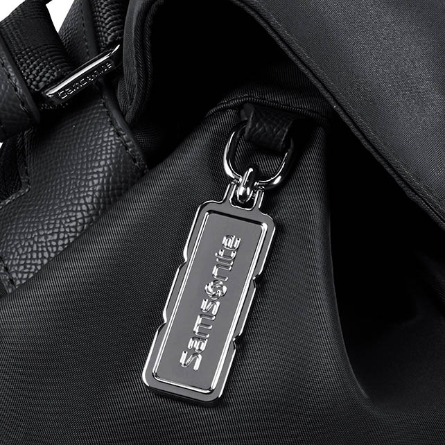 KARISSA EVO 翻蓋後背包