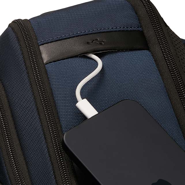 EVOSIGHT 15.6吋 筆電後背包