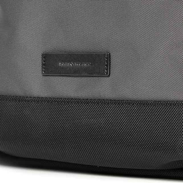 LORNNE 15.6吋 筆電後背包