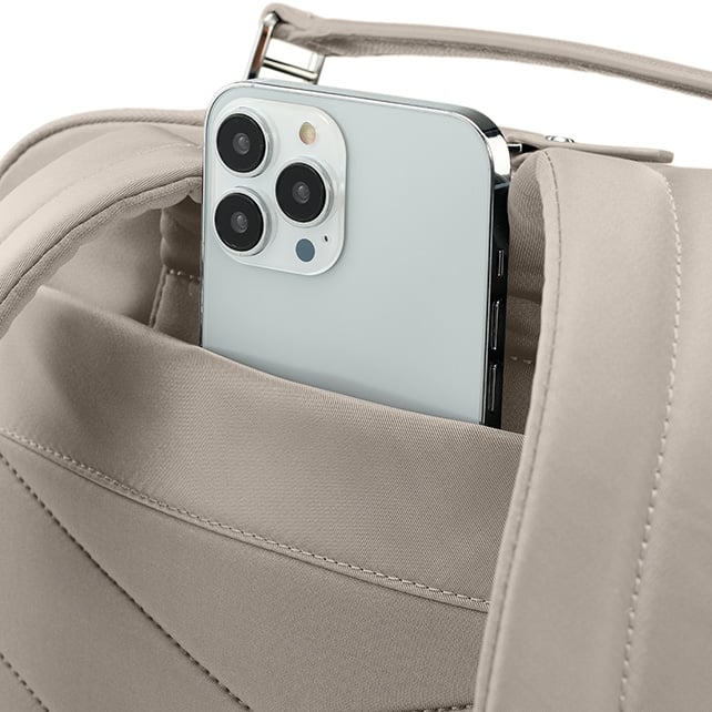 KARISSA EVO 15.6吋 筆電後背包