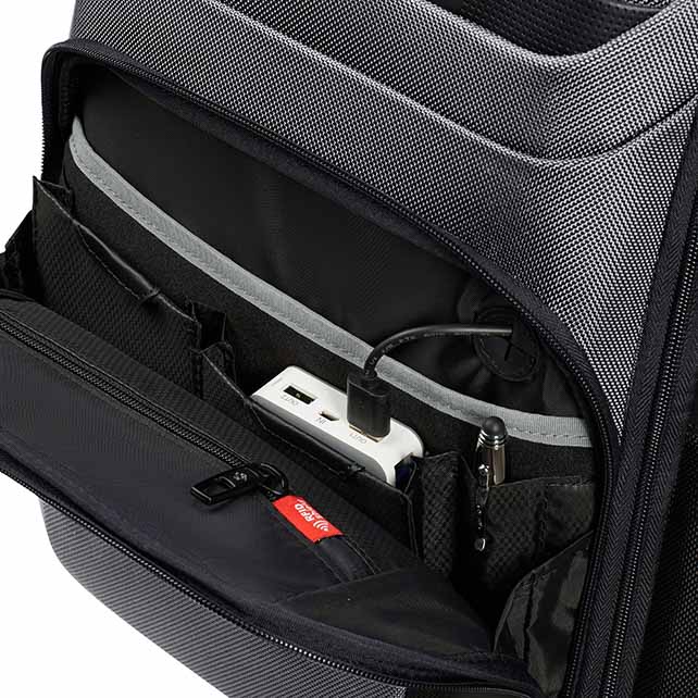 PRO-DLX 6 15.6吋SLIM 筆電後背包