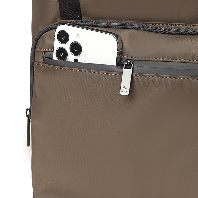 ELLWOOD 15.6吋 翻蓋筆電後背包