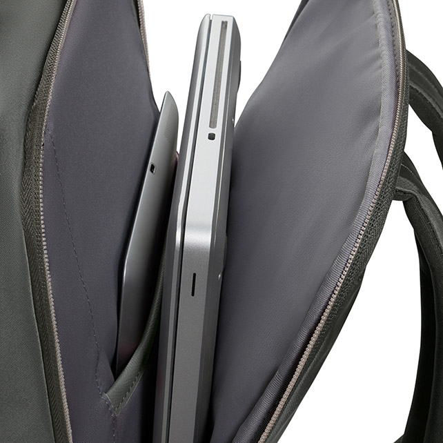 KARISSA EVO 15.6吋 筆電後背包